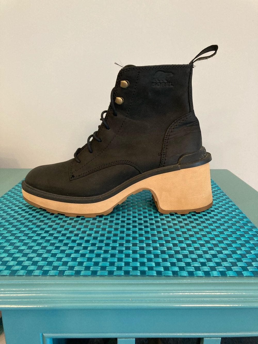Sorel Black Leather Lace-Up Heel Boot with Tan Platform Women Size 7